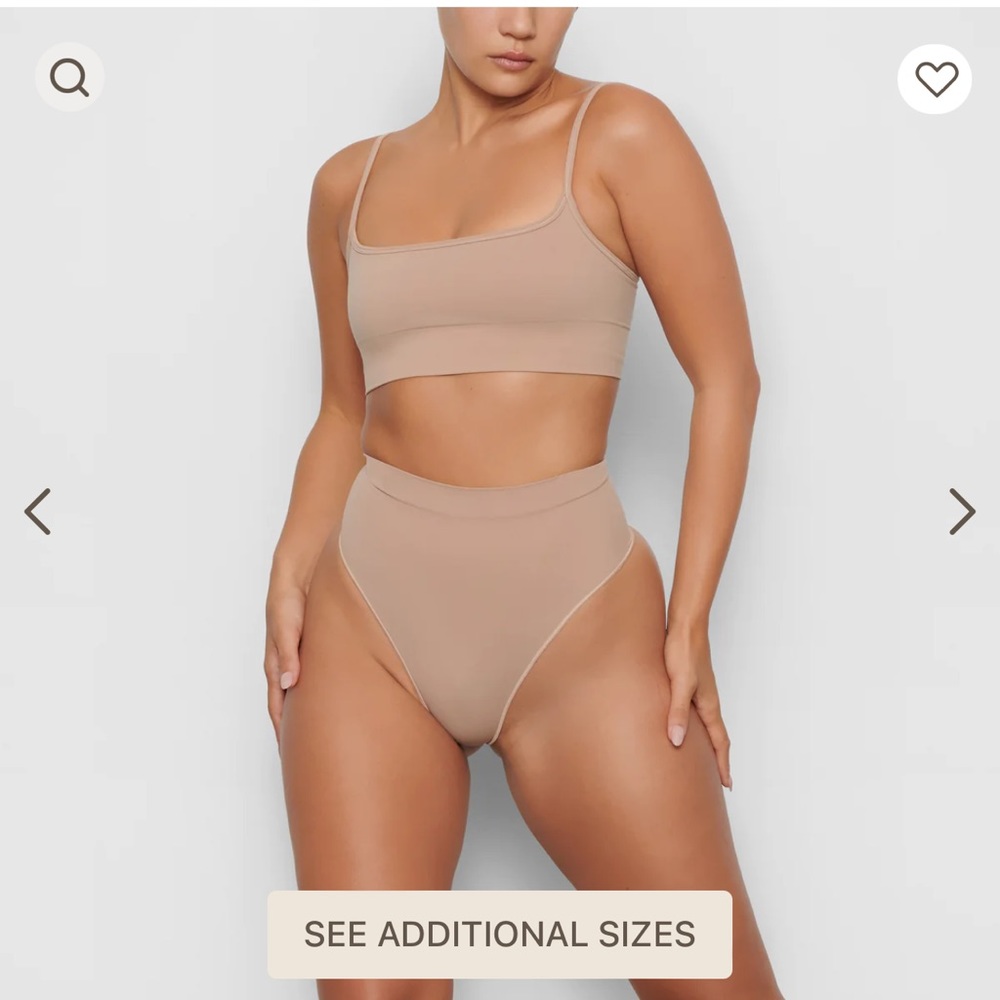 NWOT SKIMS Seamless Sculpt Mid Waist Thong